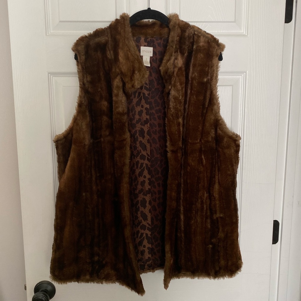 EUC Chico’s Faux Fur Vest Glam Animal Brown